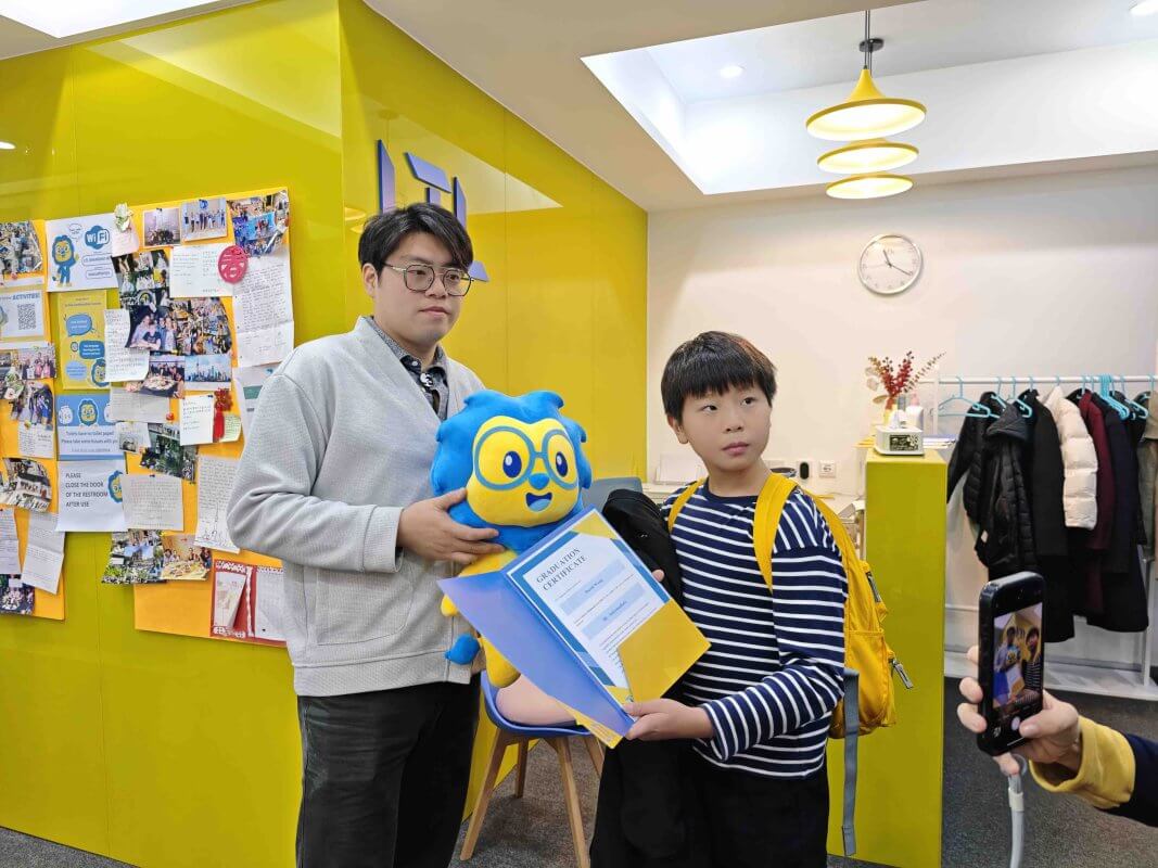 Summer Camp in Shanghai || Graduating with Jason